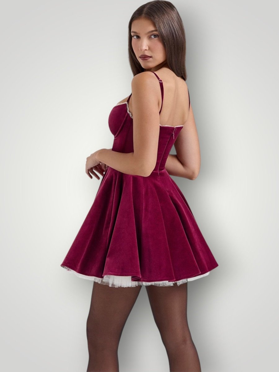 Mini-Festkleid mit eleganter Silhouette
