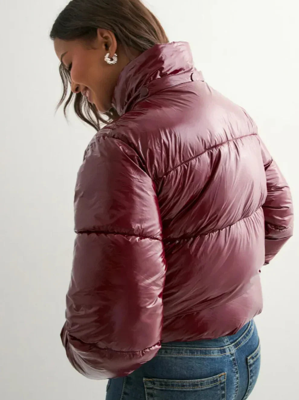 Glänzende Pufferjacke
