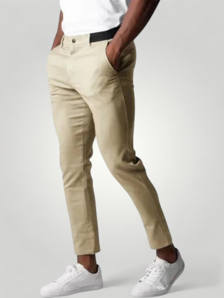 Bequeme Chino Hose Herren im Slim Fit