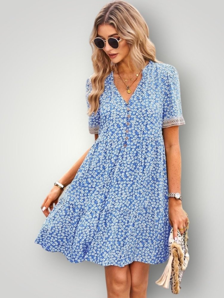 Damenkleid mit Blütenmuster und eleganter Passform