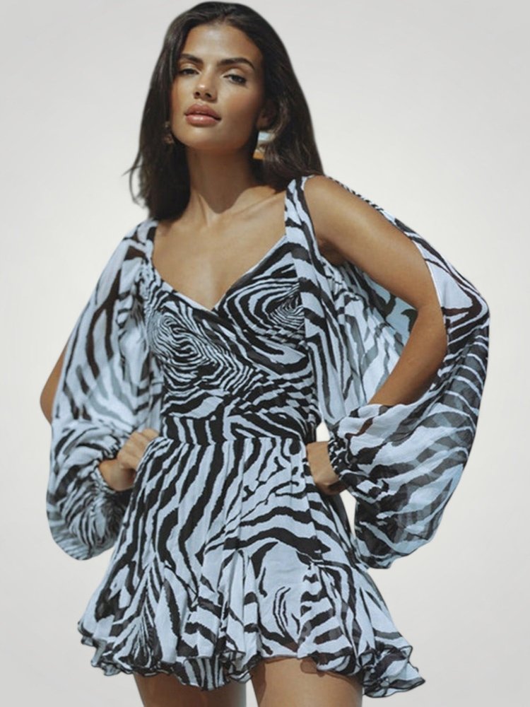 Schwarzes Minikleid mit Rückenausschnitt für Eleganz